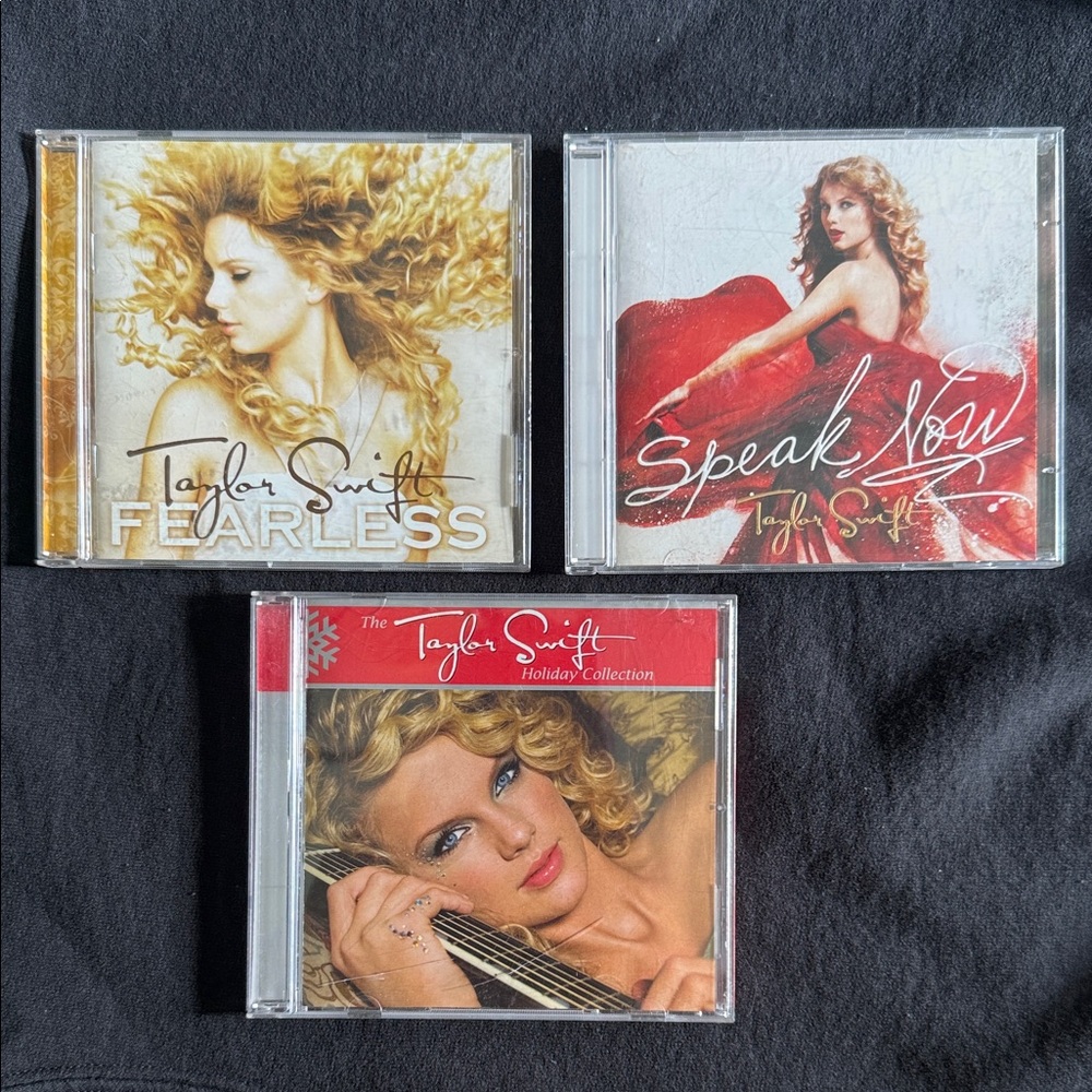 Taylor Swift CD Trio: Fearless, Speak Now, Holiday Collection